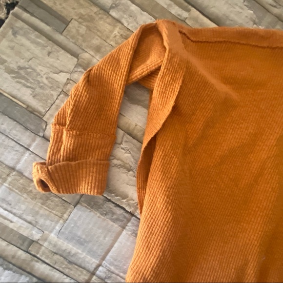 Free People We the Free textured top Small - Picture 3 of 5